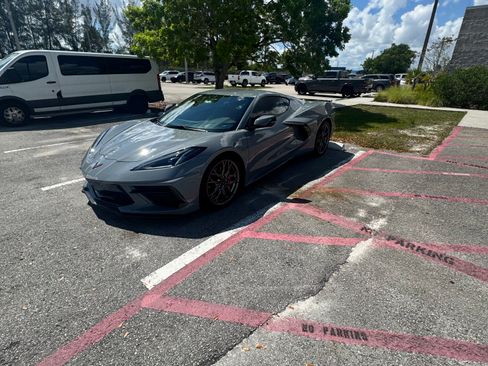 Used 2024 Chevrolet Corvette Stingray Coupe w/ 1LT RWD image 9