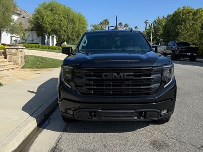 Used 2023 GMC Sierra 1500 Elevation