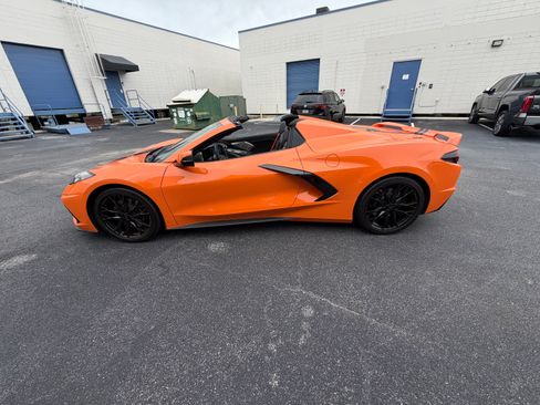 Used 2023 Chevrolet Corvette Stingray Premium Conv w/ Z51 Performance Package image 10