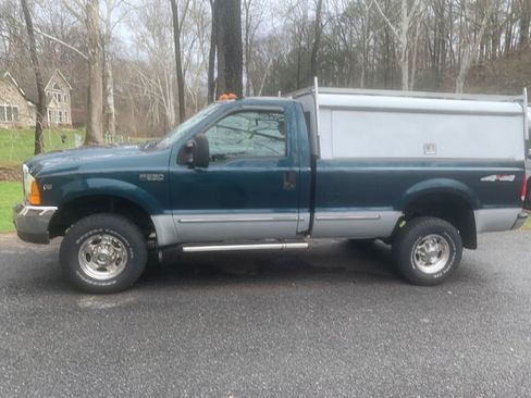 Used 1999 Ford F350 Long Bed image 1