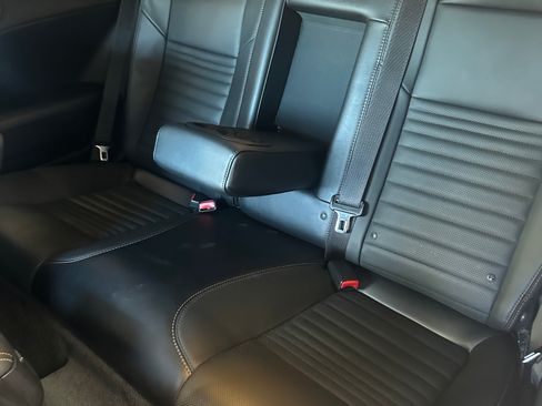 Used 2015 Dodge Challenger R/T Plus image 22