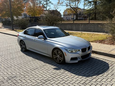 Used 2017 BMW 340i Sedan image 11