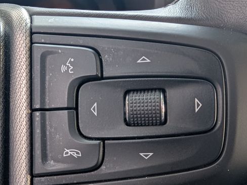 Used 2023 GMC Yukon Denali w/ Advanced Technology Package image 20