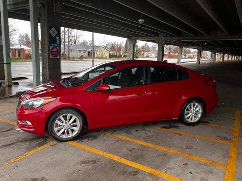 Used 2016 Kia Forte LX w/ LX Popular Plus Package image 6