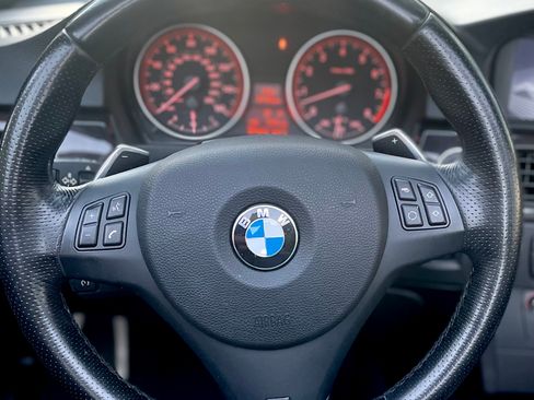 Used 2012 BMW 328i Convertible RWD image 10