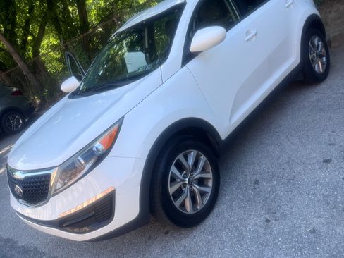 Used 2016 Kia Sportage LX w/ LX Popular Package FWD image 5