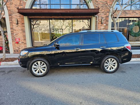 Used 2008 Toyota Highlander Limited image 1