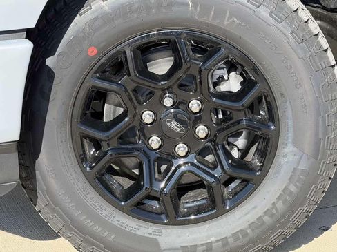 Used 2025 Ford F150 XLT w/ Equipment Group 302A MID image 6