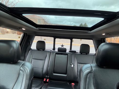 Used 2018 Ford F250 Lariat w/ Lariat Ultimate Package image 26