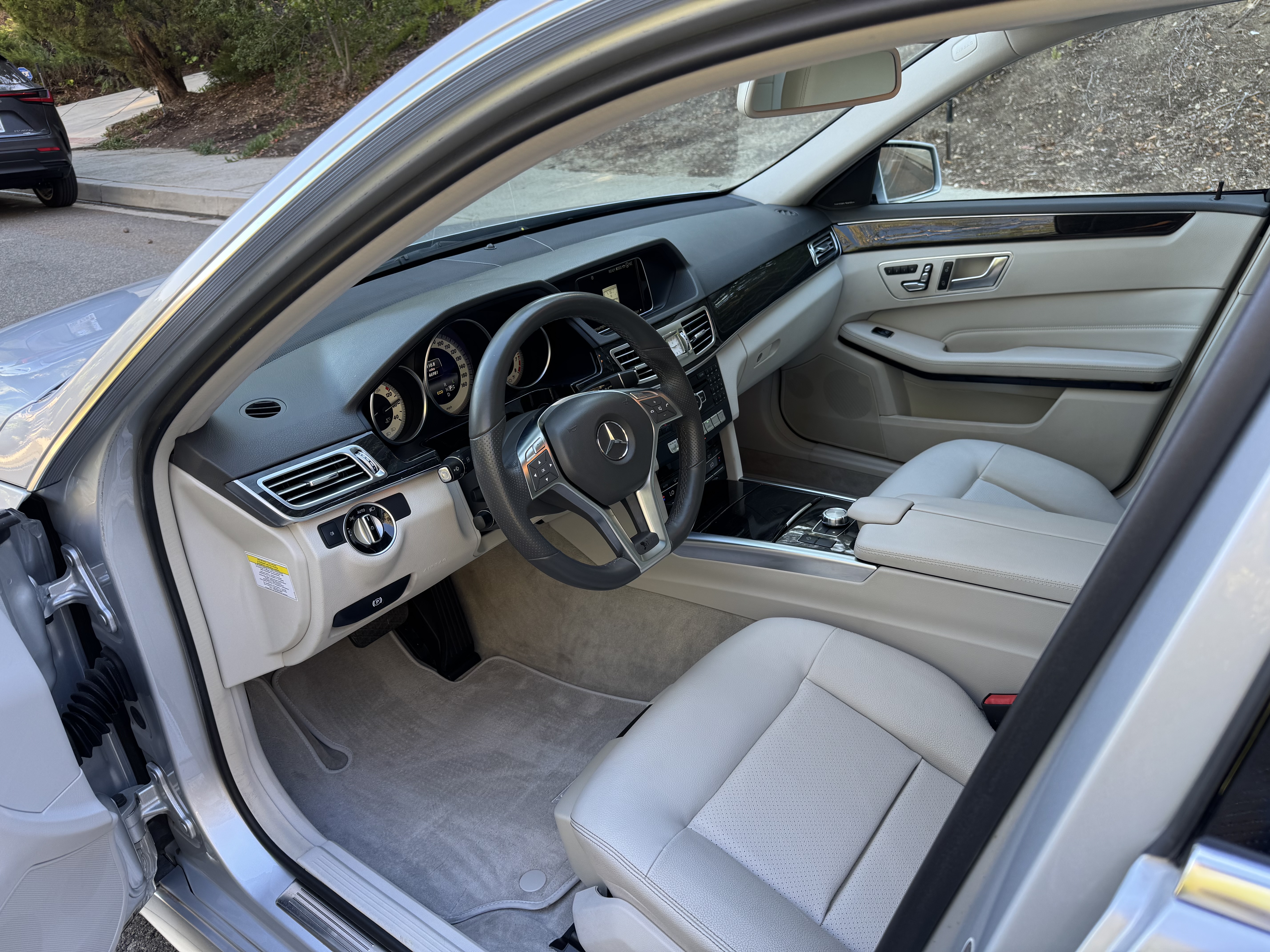 Used 2014 Mercedes-Benz E 350 Sedan image 13