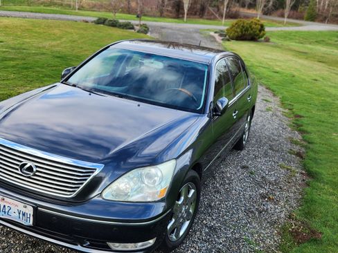 Used 2004 Lexus LS 430 image 11