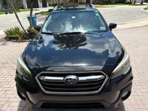 Used 2018 Subaru Outback 2.5i Limited image 4