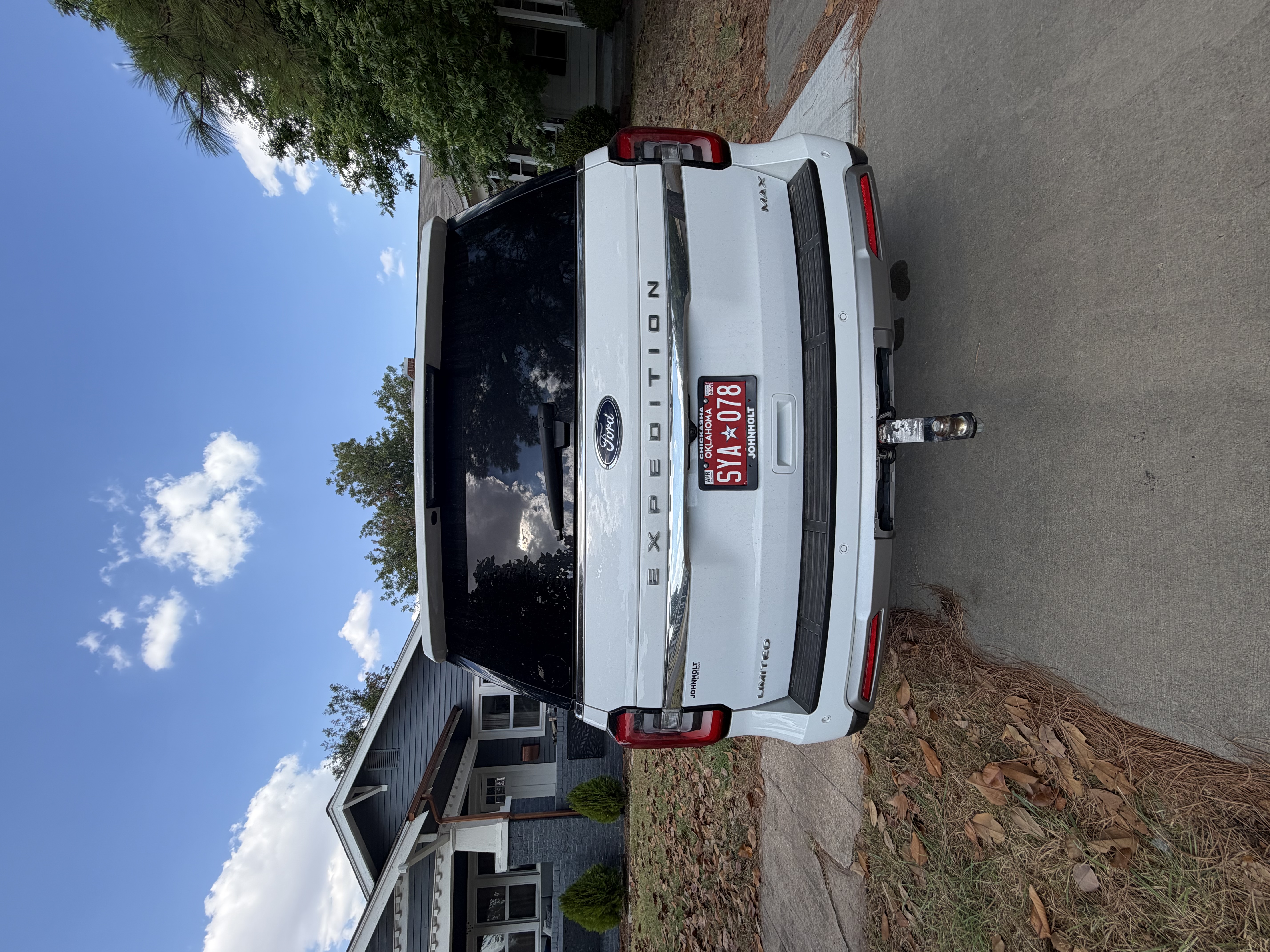 Used 2022 Ford Expedition Max Limited RWD image 5