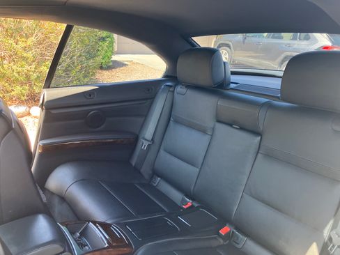 Used 2013 BMW 335i Convertible RWD image 8