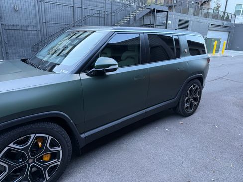 Used 2023 Rivian R1S Adventure Quad AWD/4WD image 6