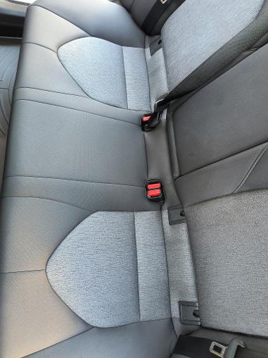 Used 2021 Toyota Camry LE w/ Carpet Mat Package (TMS) FWD image 19