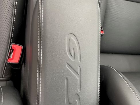 Used 2019 Porsche 911 Carrera GTS image 25