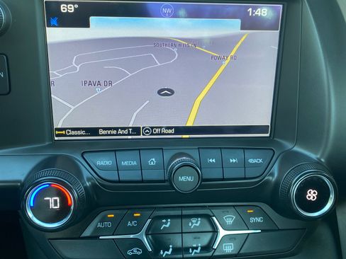 Used 2016 Chevrolet Corvette Stingray Coupe 2D image 14