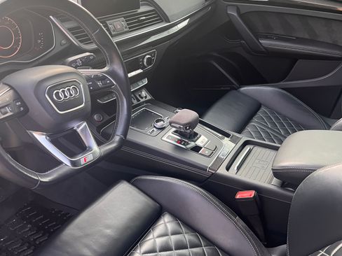 Used 2019 Audi SQ5 Premium Plus w/ Premium Plus Package image 10