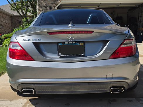 Used 2015 Mercedes-Benz SLK 350 image 6