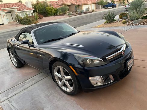 Used 2007 Saturn Sky Red Line image 28