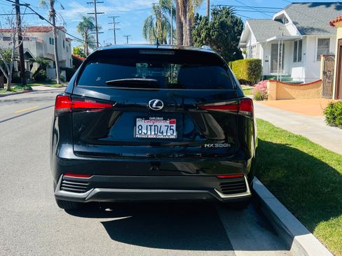 Used 2019 Lexus NX 300h AWD image 8