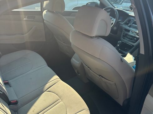 Used 2015 Hyundai Sonata SE image 15