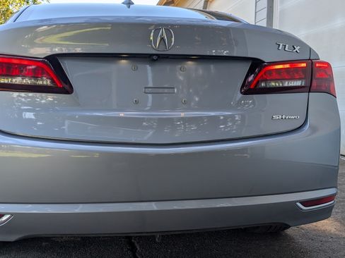 Used 2015 Acura TLX V6 SH-AWD w/ Technology Pkg image 15