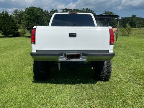 Used 1997 Chevrolet Silverado 1500 4x4 Extended Cab w/ Preferred Equipment Group 2 image 4