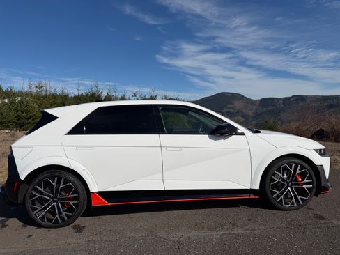 Used 2025 Hyundai Ioniq 5 N image 4