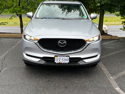 Used 2018 MAZDA CX-5 Touring w/ Preferred Equipment Package AWD/4WD image 5