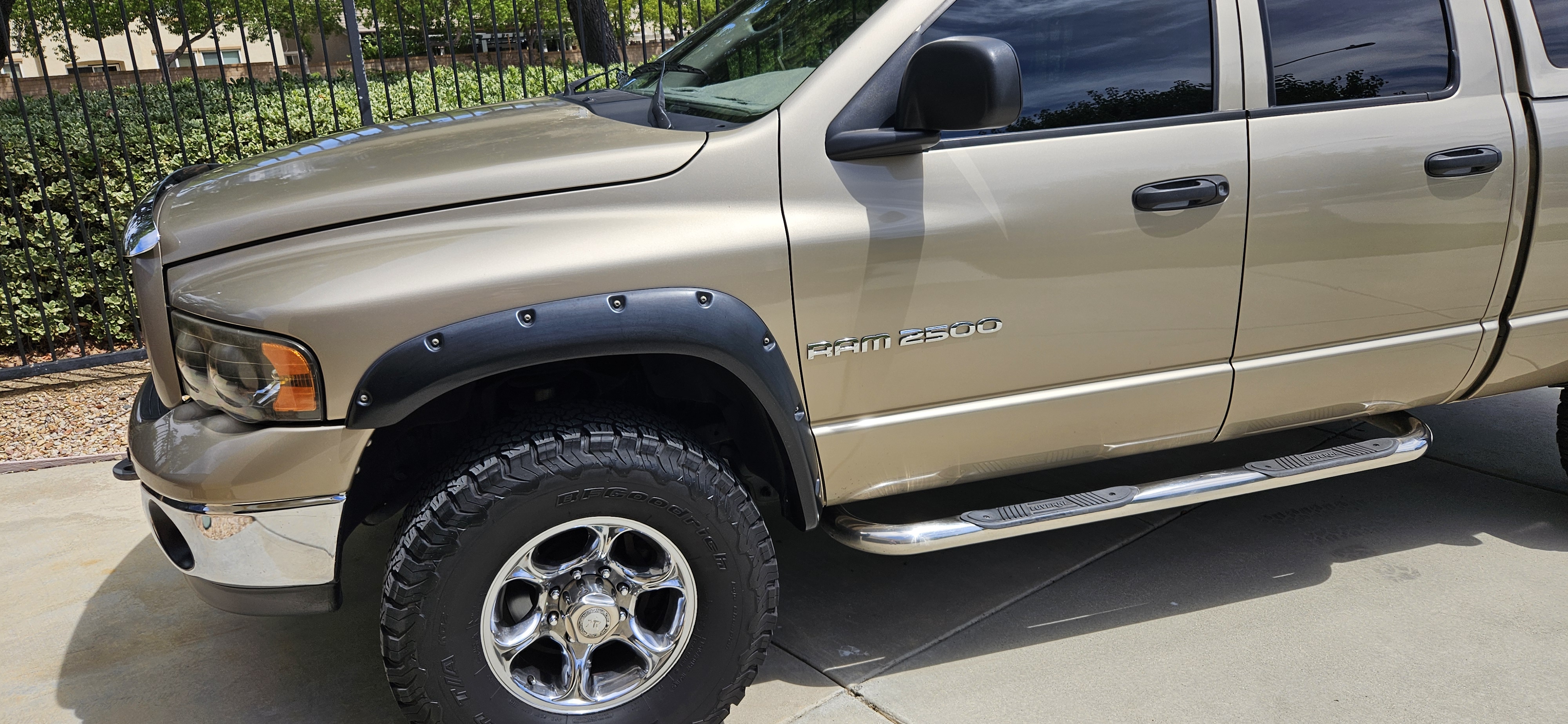 Used 2003 Dodge Ram 2500 Truck 4x4 Quad Cab image 4