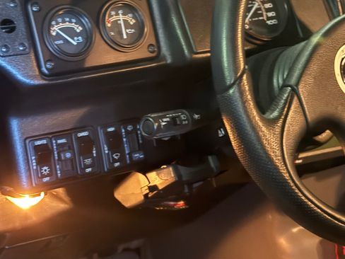 Used 2000 HUMMER H1 Wagon 4D image 6