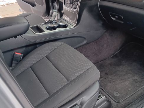 Used 2018 Jeep Grand Cherokee Laredo image 10