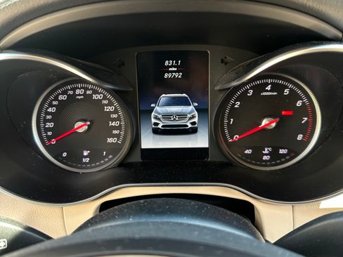 Used 2017 Mercedes-Benz GLC 300 image 5