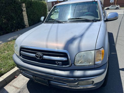 Used 2000 Toyota Tundra SR5 RWD image 5