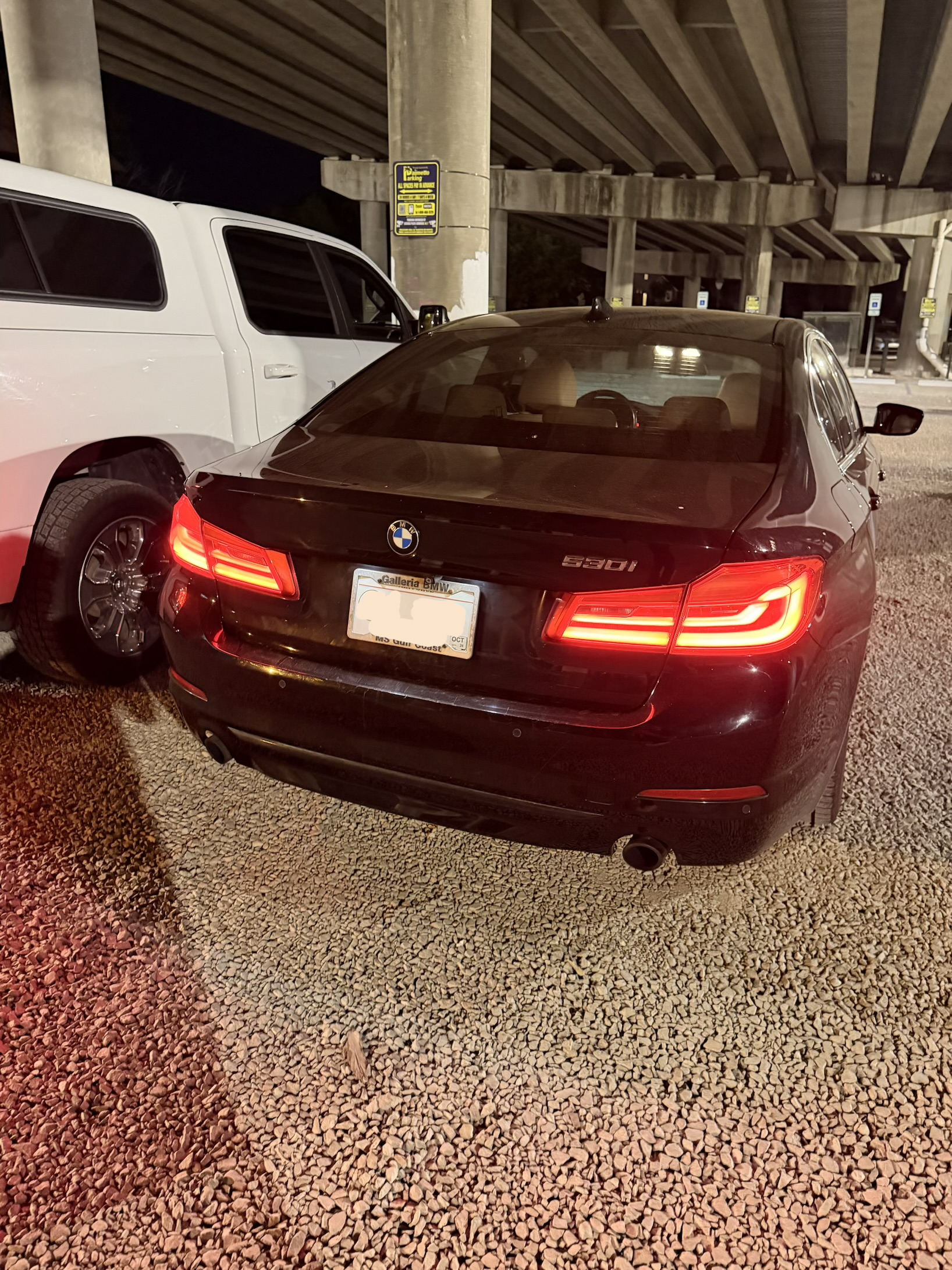Used 2017 BMW 530i RWD image 5