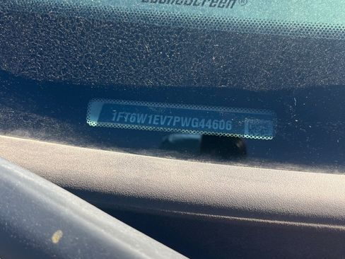 Used 2023 Ford F150 Lightning Pro image 11