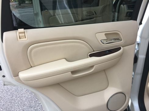 Used 2007 Cadillac Escalade 2WD image 22