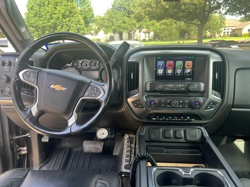 Used 2015 Chevrolet Silverado 2500 LTZ w/ Duramax Plus Package AWD/4WD image 8