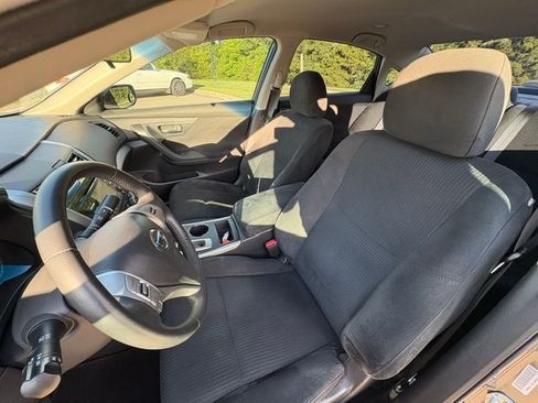 Used 2015 Nissan Altima 2.5 SV FWD image 13