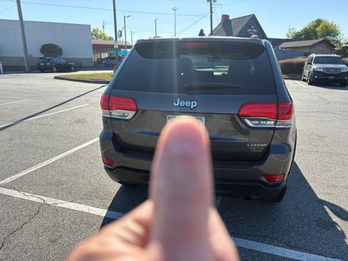 Used 2015 Jeep Grand Cherokee Laredo w/ Quick Order Package 23E image 5