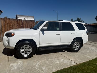 Used 2019 Toyota 4Runner SR5 Premium w/ Convenience Package