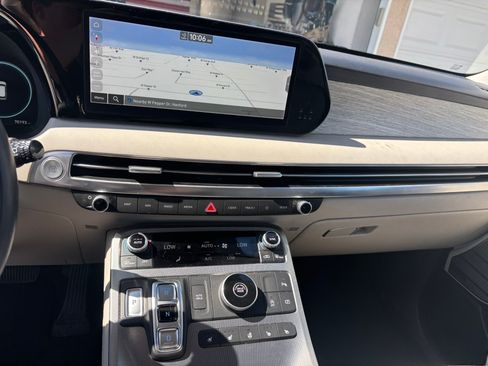 Used 2023 Hyundai Palisade Calligraphy FWD image 12