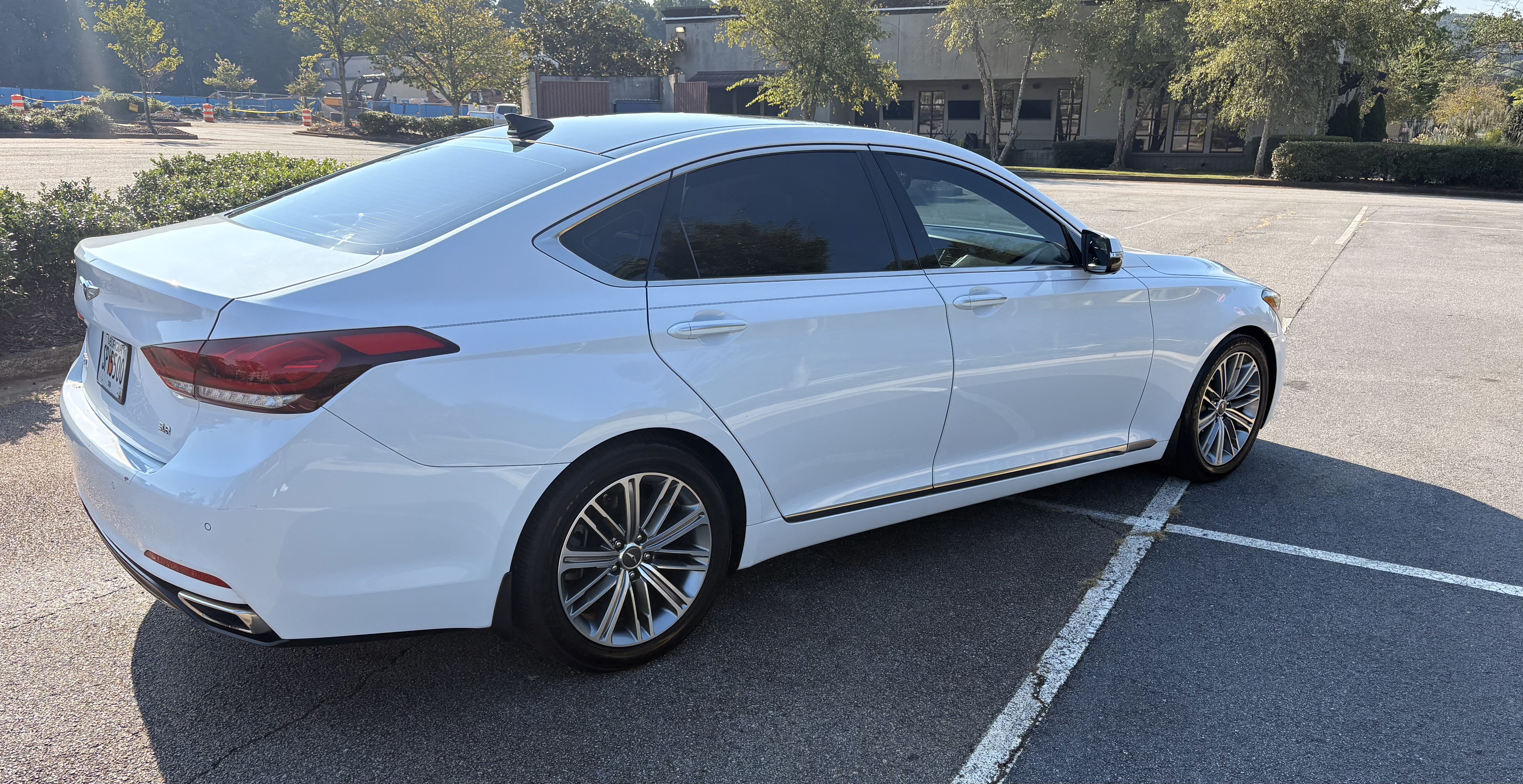 Used 2018 Genesis G80 3.8 w/ Option Group 03 RWD image 4