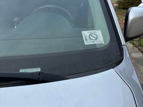 Used 2011 Chrysler Town & Country Touring w/ Security Group image 4