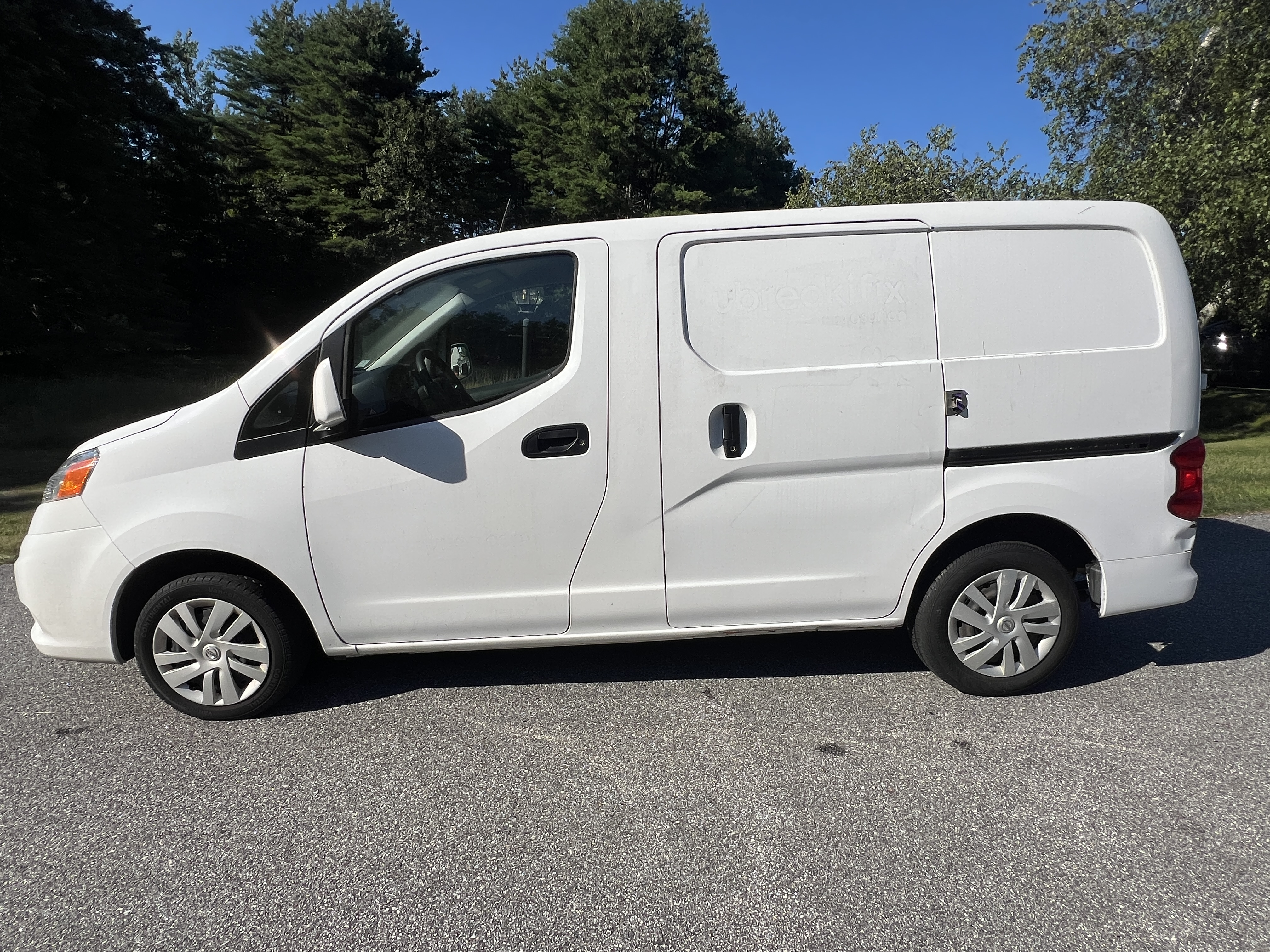 Used 2019 Nissan NV200 SV w/ Navigation Package FWD image 1