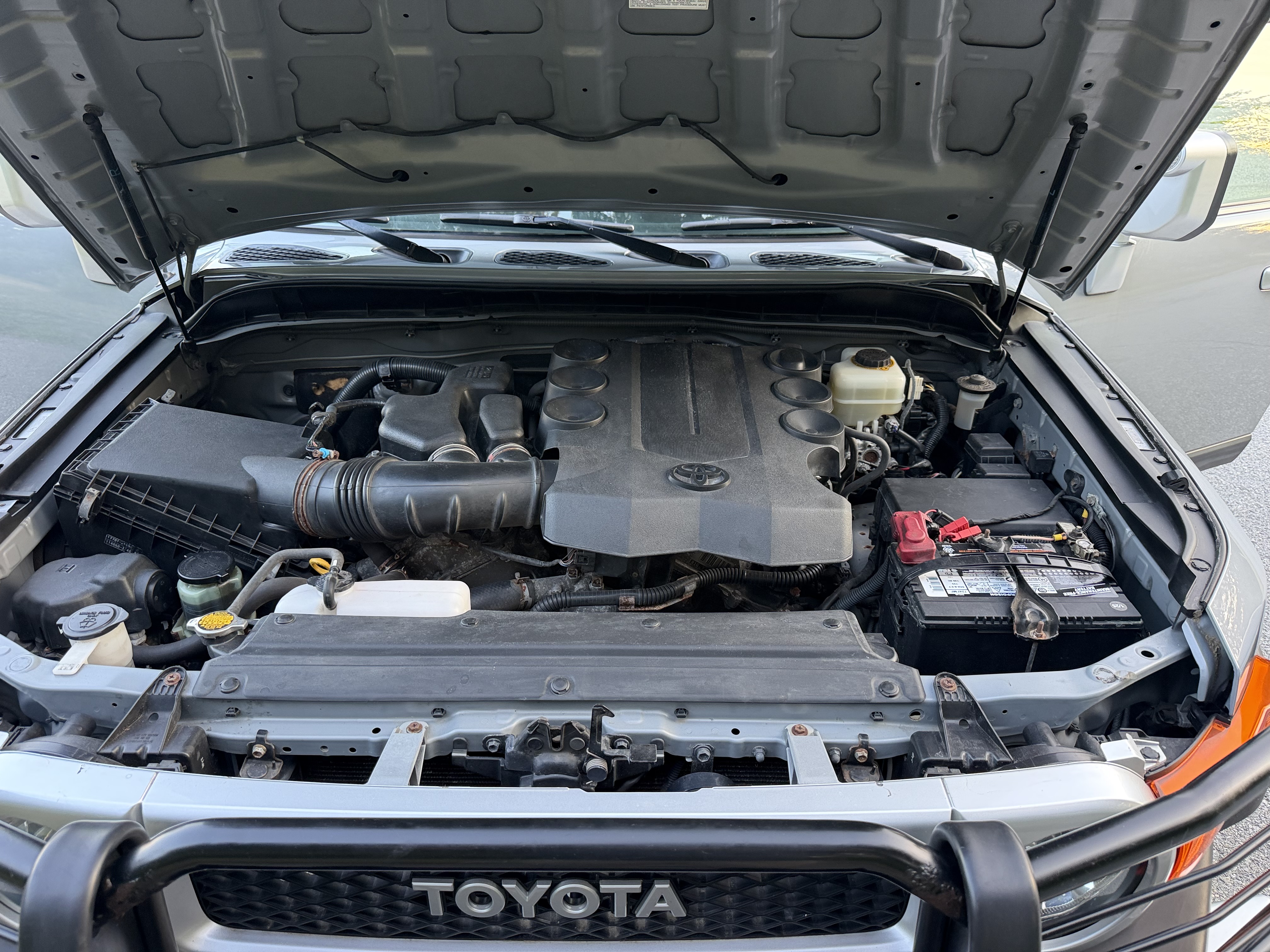 Used 2014 Toyota FJ Cruiser 4WD w/ Upgrade Package image 18