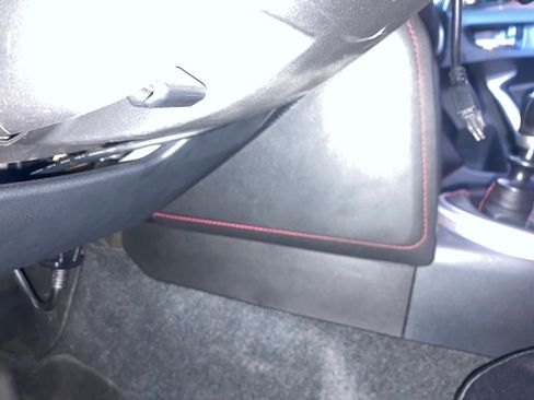 Used 2016 Subaru BRZ Limited w/ Popular Package #4 RWD image 2