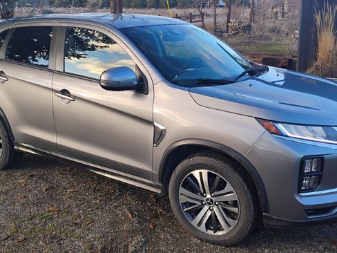 Used 2021 Mitsubishi Outlander Sport SE image 26